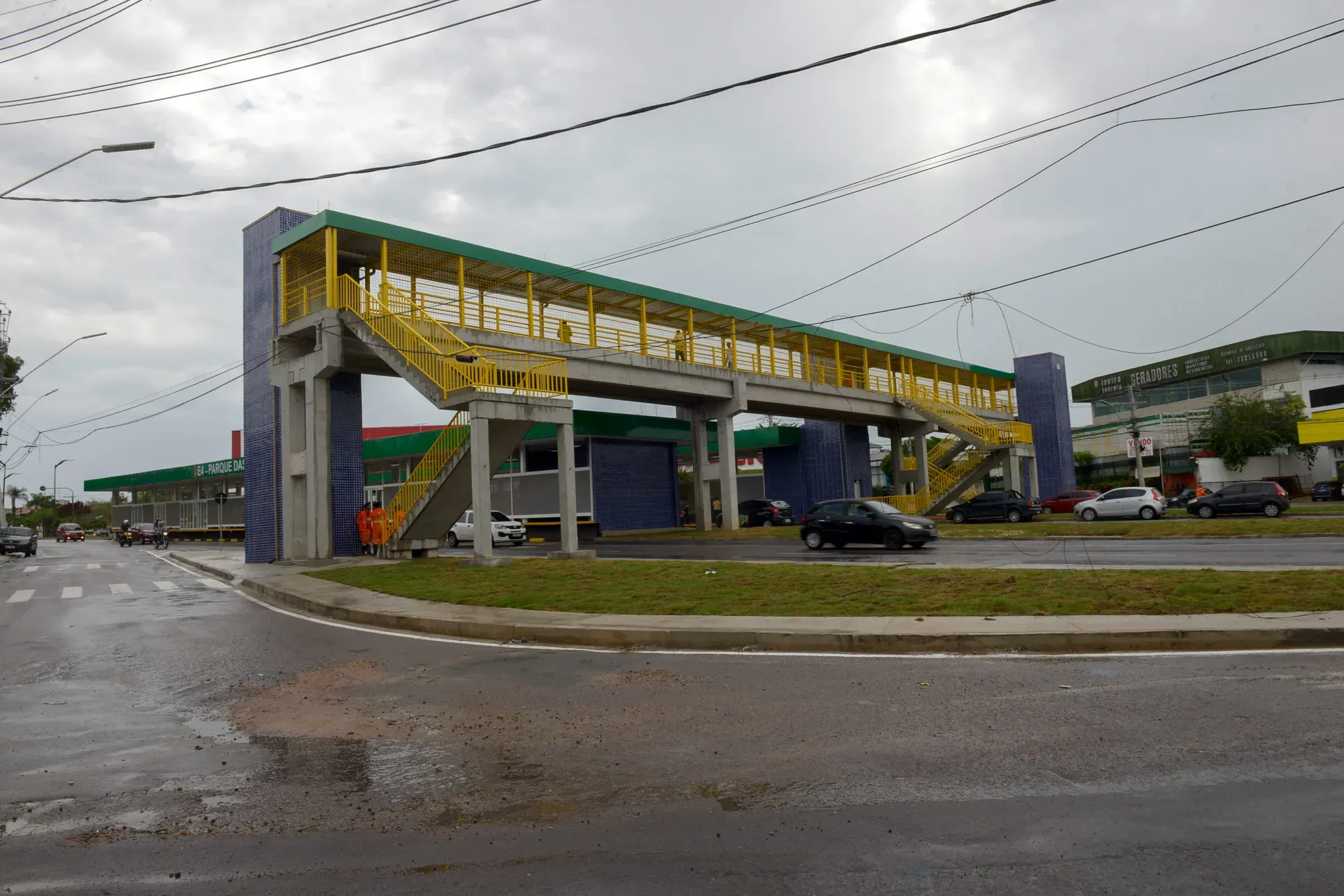 prefeito inaugura estao de transferncia parque das naes zona norte o — foto 3 de 5