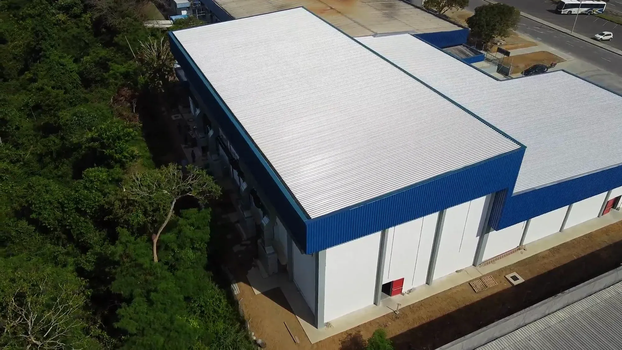 Ampliação de fábrica de plásticos — MM da Amazônia — vista aérea de drone — Manaus/AM — foto 6 de 9