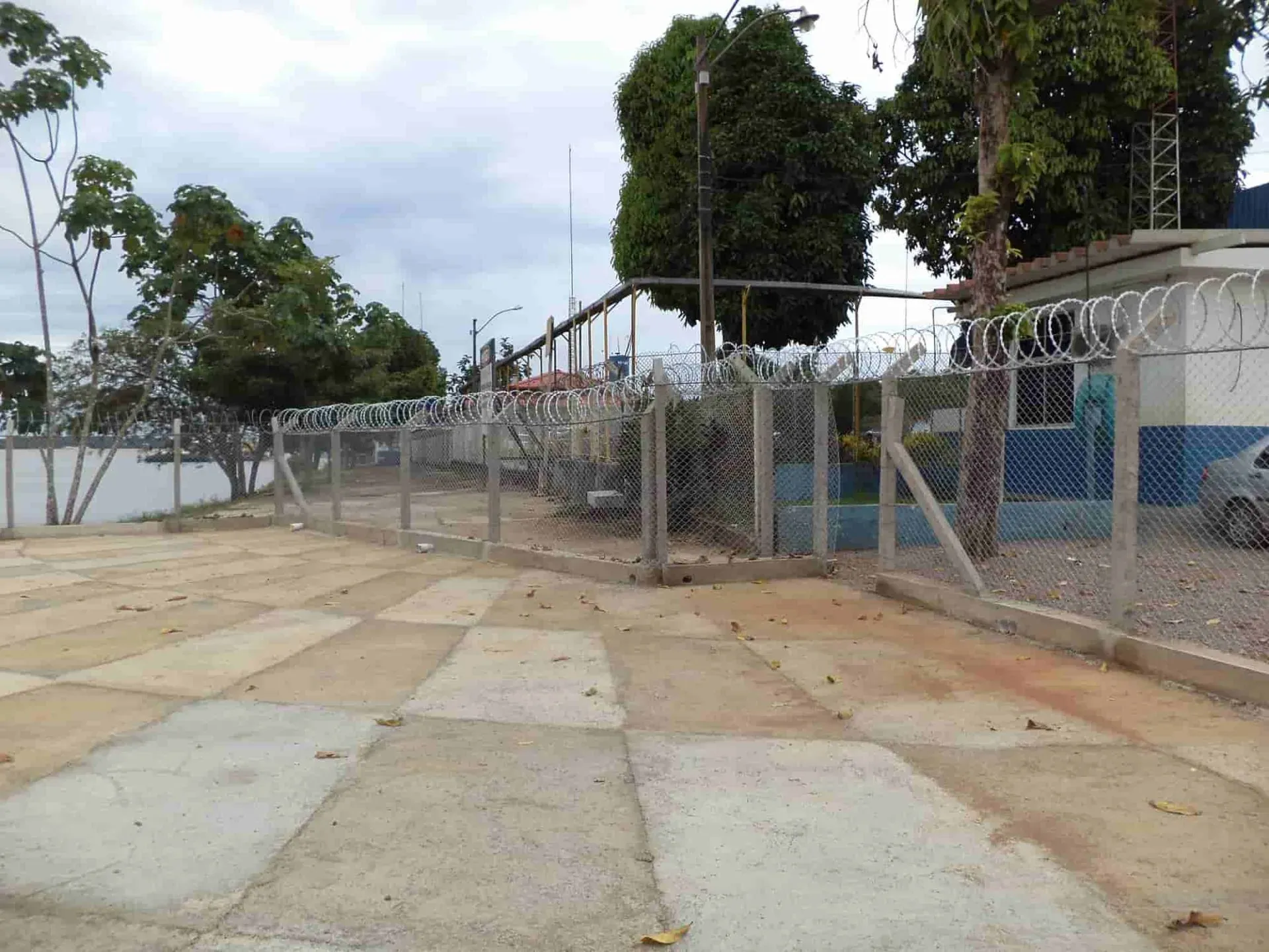 Muro de Contenção – Fogás — registro fotográfico de obra — Porto Velho/RO — foto 3 de 3